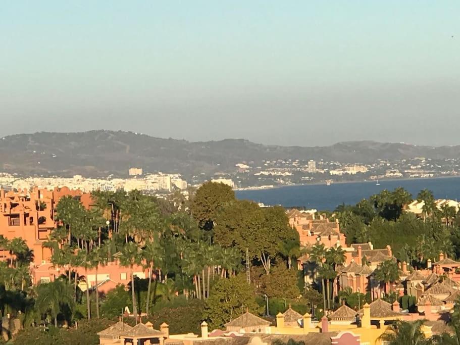 Puerto Banus Penthouse Duplex Corner Apartamento